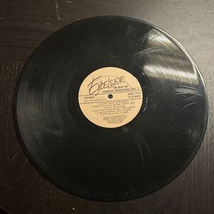 THE BEST OF COUNTRY CROSSOVERS VOL. 2 CAPITOL RECORDS VINYL 2 LP *NO CASE*